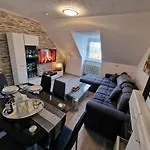 Apartamento Exklusives Und Helles Dachgeschoss-apartment No 1 Im Zentrum Von Kassel, Schnelles 1gbit Internet, Geschirrspüler, Boxspringbetten *