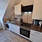 Exklusives Und Helles Dachgeschoss-apartment No 1 Im Zentrum Von Kassel, Schnelles 1gbit Internet, Geschirrspueler, Boxspringbetten * Kassel