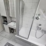 Exklusives Und Helles Dachgeschoss-apartment No 1 Im Zentrum Von Kassel, Schnelles 1gbit Internet, Geschirrspueler, Boxspringbetten *
