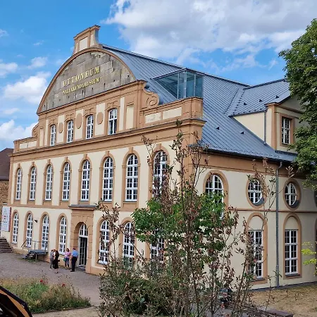 Exklusives Und Helles Dachgeschoss-apartment No 1 Im Zentrum Von Kassel, Schnelles 1gbit Internet, Geschirrspueler, Boxspringbetten Appartement