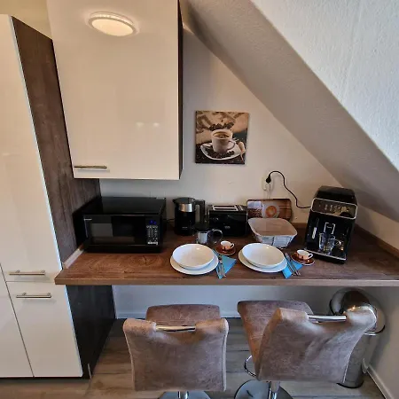 Lejlighed Exklusives Und Helles Dachgeschoss-apartment No 1 Im Zentrum Von Kassel, Schnelles 1gbit Internet, Geschirrspueler, Boxspringbetten Kassel