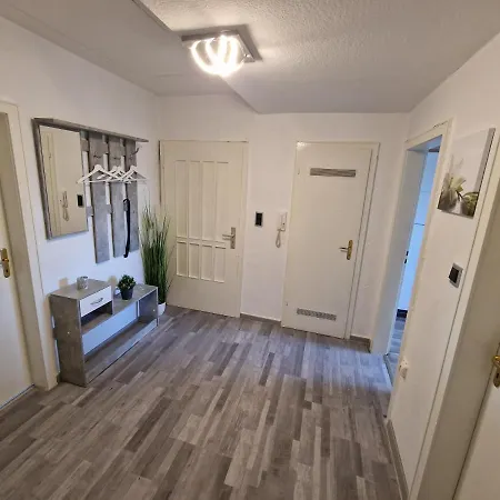 Lejlighed Exklusives Und Helles Dachgeschoss-apartment No 1 Im Zentrum Von Kassel, Schnelles 1gbit Internet, Geschirrspueler, Boxspringbetten *