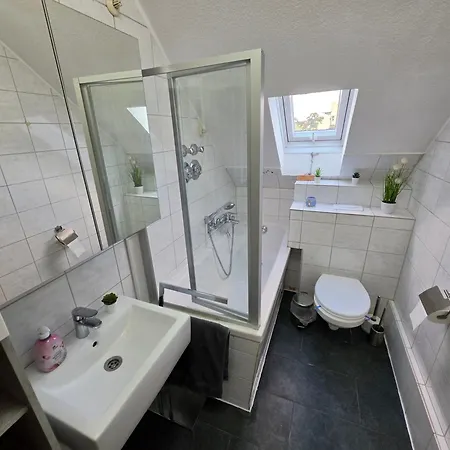 Exklusives Und Helles Dachgeschoss-apartment No 1 Im Zentrum Von Kassel, Schnelles 1gbit Internet, Geschirrspueler, Boxspringbetten Lejlighed *
