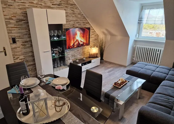 Exklusives Und Helles Dachgeschoss-apartment No 1 Im Zentrum Von Kassel, Schnelles 1gbit Internet, Geschirrspueler, Boxspringbetten Lägenhet *