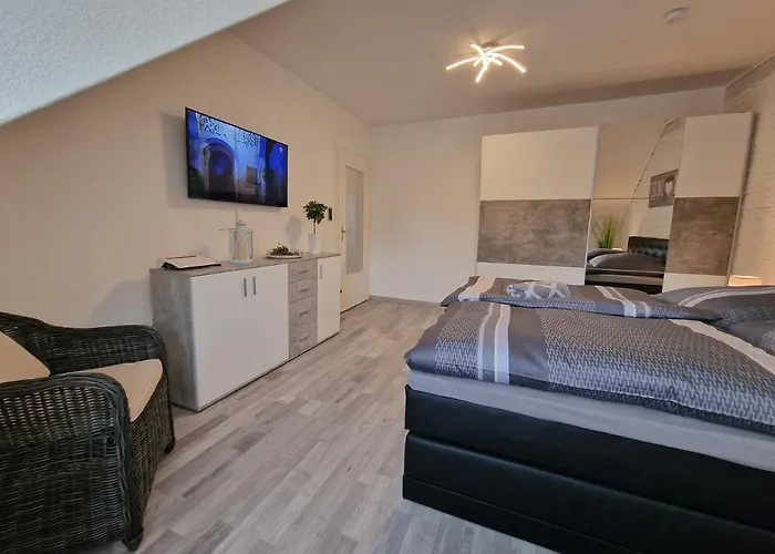Exklusives Und Helles Dachgeschoss-apartment No 1 Im Zentrum Von Kassel, Schnelles 1gbit Internet, Geschirrspüler, Boxspringbetten * Kassel