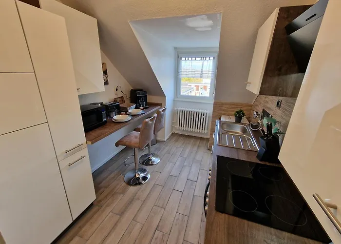 Exklusives Und Helles Dachgeschoss-apartment No 1 Im Zentrum Von Kassel, Schnelles 1gbit Internet, Geschirrspüler, Boxspringbetten Apartment Kassel