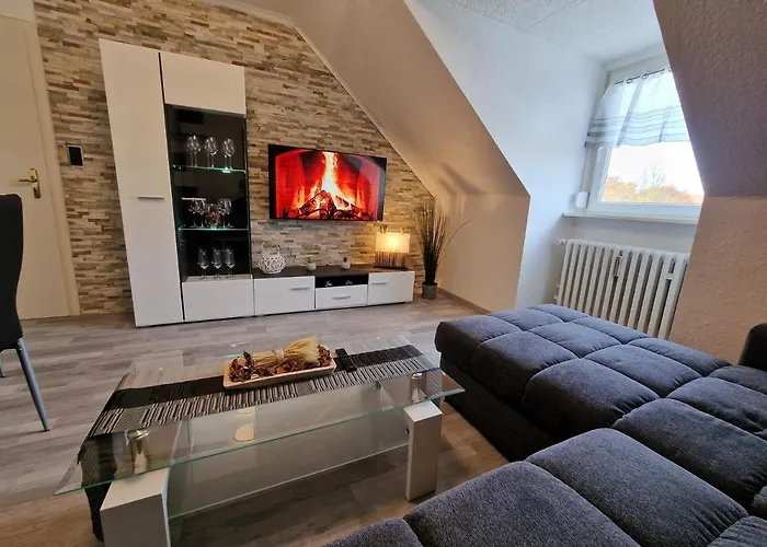 Exklusives Und Helles Dachgeschoss-apartment No 1 Im Zentrum Von Kassel, Schnelles 1gbit Internet, Geschirrspueler, Boxspringbetten Lägenhet