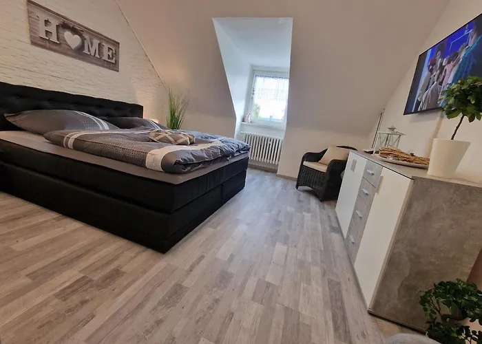 Exklusives Und Helles Dachgeschoss-apartment No 1 Im Zentrum Von Kassel, Schnelles 1gbit Internet, Geschirrspueler, Boxspringbetten *