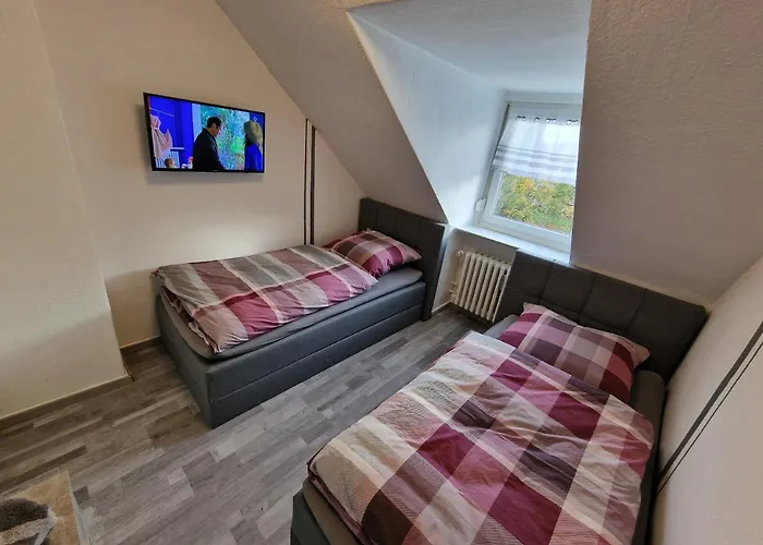 Exklusives Und Helles Dachgeschoss-apartment No 1 Im Zentrum Von Kassel, Schnelles 1gbit Internet, Geschirrspueler, Boxspringbetten Lägenhet